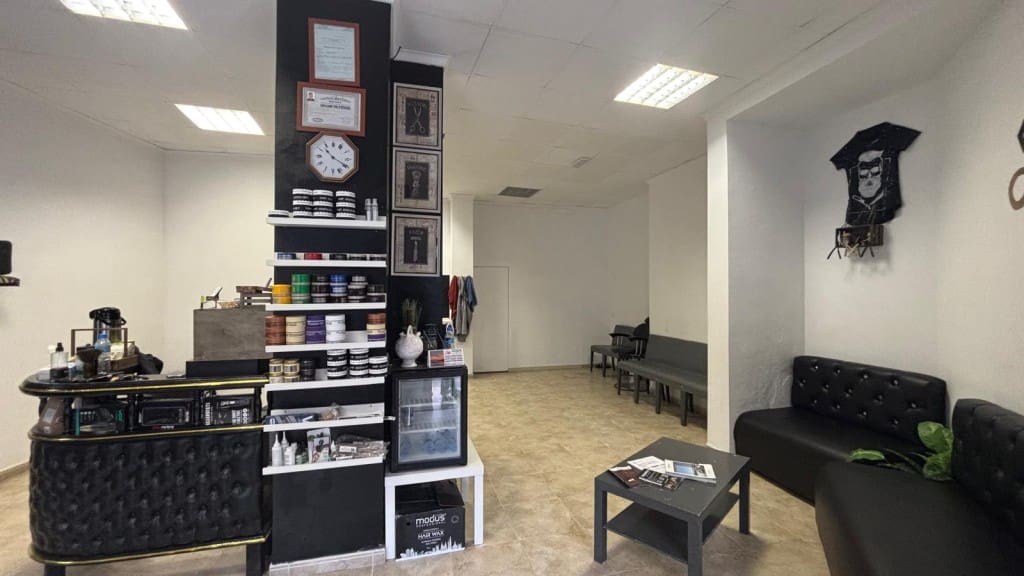 Erhverv til salg i Arta - € 195.000 (Ref: 8752112)