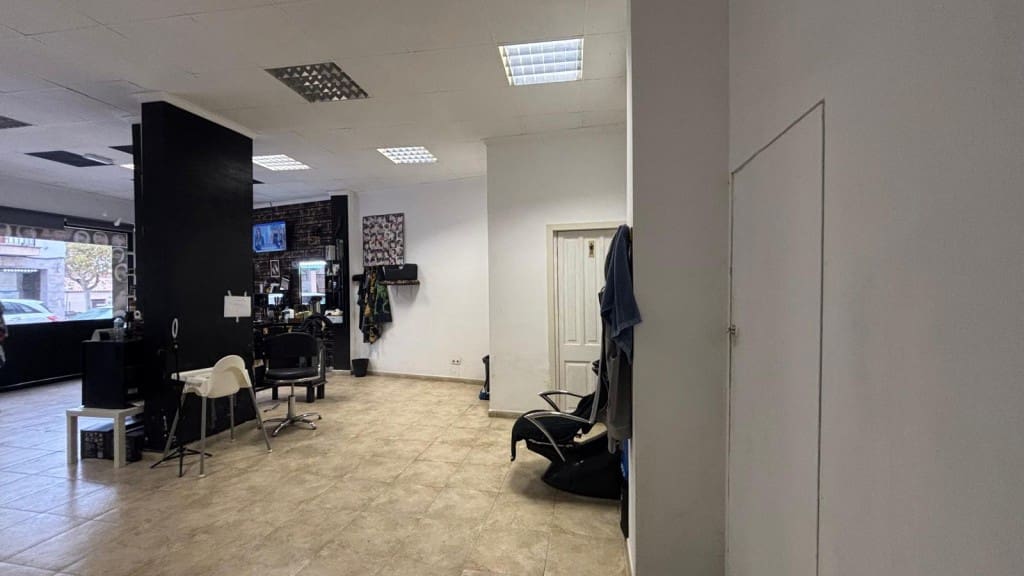 Erhverv til salg i Arta - € 195.000 (Ref: 8752112)