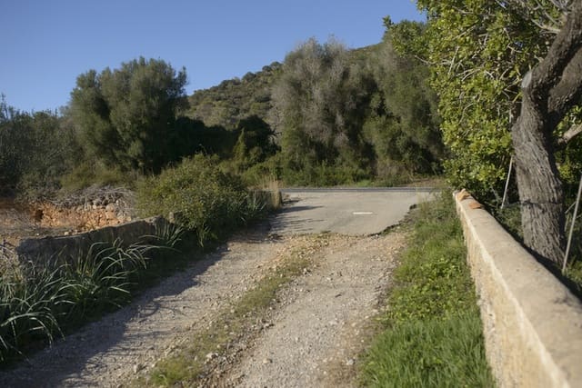 Tomt till salu i Capdepera - 298 000 € (Ref: 8797182)