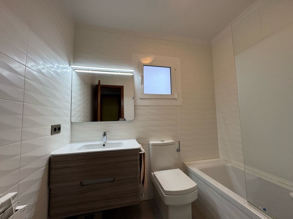 3 makuuhuone Huoneisto vuokrattavana paikassa Portocristo / Port de Manacor - 1 600 € (Ref: 8827172)