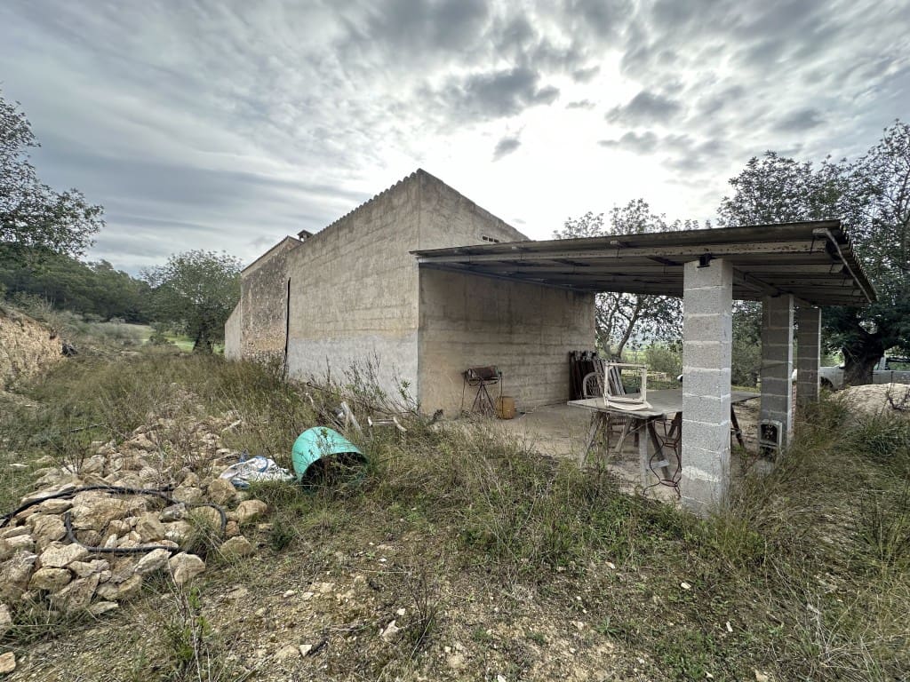 3 soveværelse Finca/Landehus til salg i Sineu med swimmingpool - € 850.000 (Ref: 8834155)