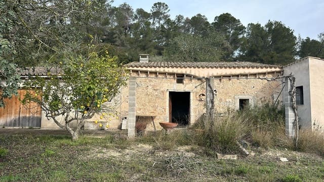 3 soveværelse Finca/Landehus til salg i Sineu med swimmingpool - € 850.000 (Ref: 8834155)