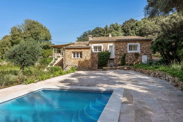 6 slaapkamer Finca/Landhuis te koop in Capdepera met zwembad - € 1.800.000 (Ref: 8873947)