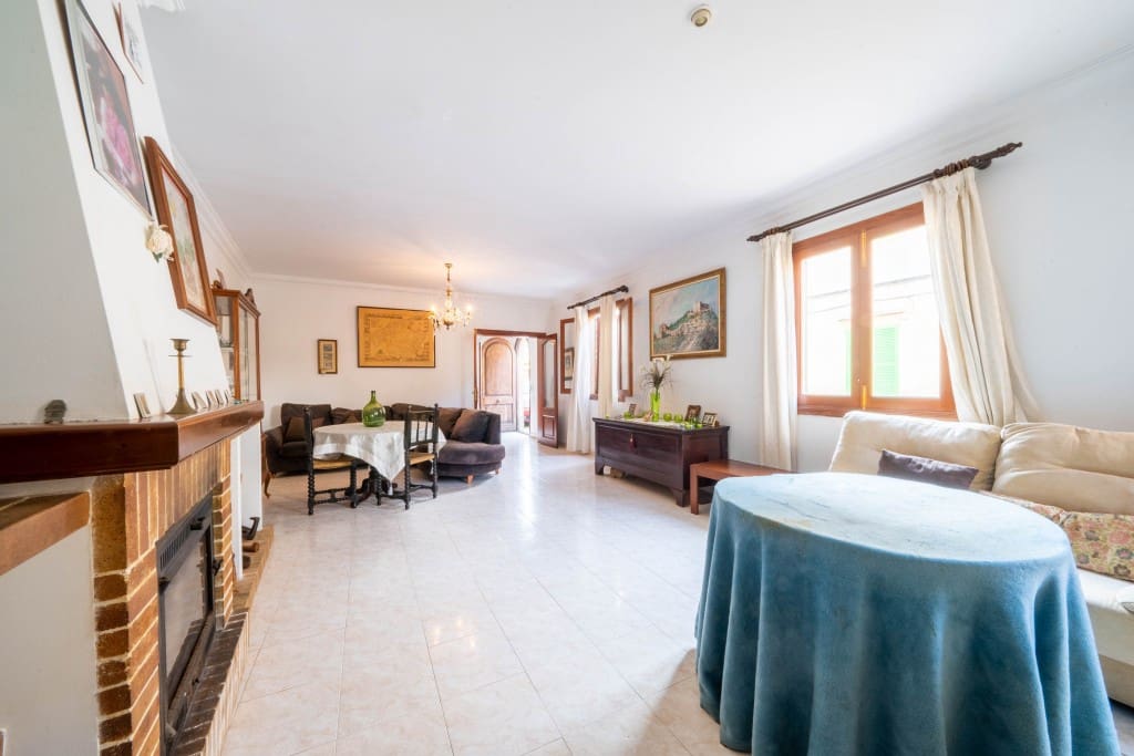 4 bedroom Townhouse for sale in Arta - € 549,000 (Ref: 8907307)