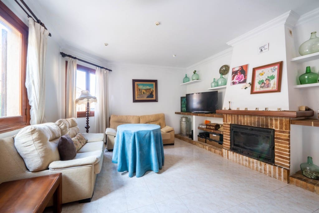 4 bedroom Townhouse for sale in Arta - € 549,000 (Ref: 8907307)