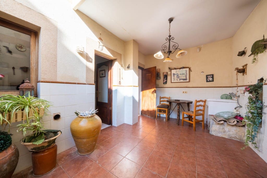 4 bedroom Townhouse for sale in Arta - € 549,000 (Ref: 8907307)
