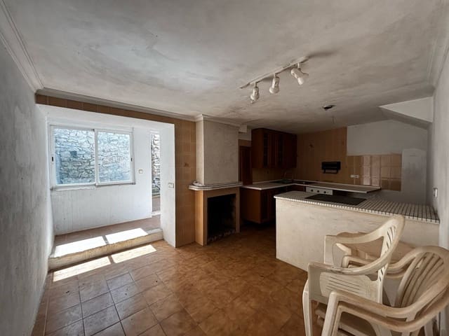 3 soveværelse Byhus til salg i Artà med garage - € 360.000 (Ref: 8921256)