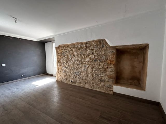 3 soveværelse Byhus til salg i Artà med garage - € 360.000 (Ref: 8921256)