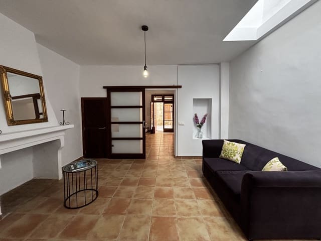 2 soveværelse Byhus til leje i Artà - € 1.400 (Ref: 9124890)