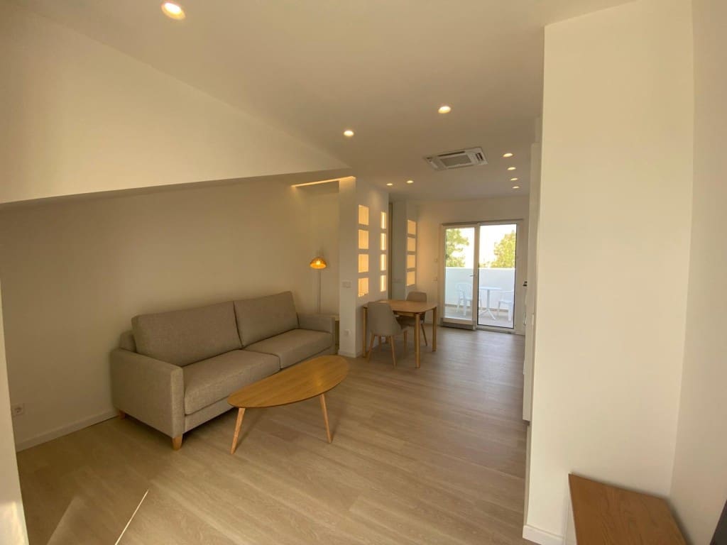 1 soveværelse Lejlighed til leje i Cala Millor med swimmingpool - € 1.500 (Ref: 9129512)