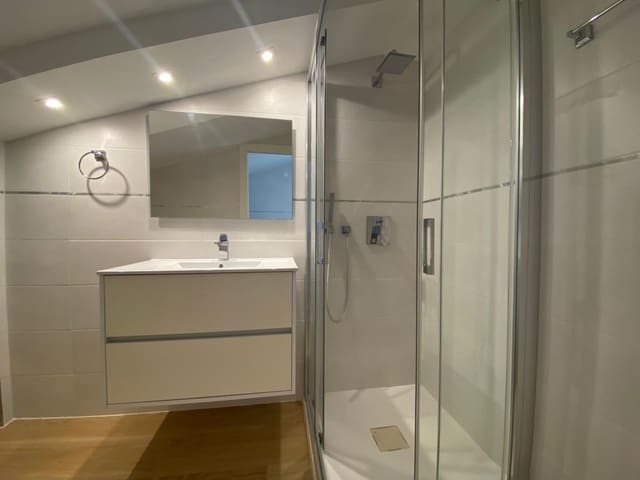 1 soveværelse Lejlighed til leje i Cala Millor, Son Servera med swimmingpool - € 1.500 (Ref: 9129512)