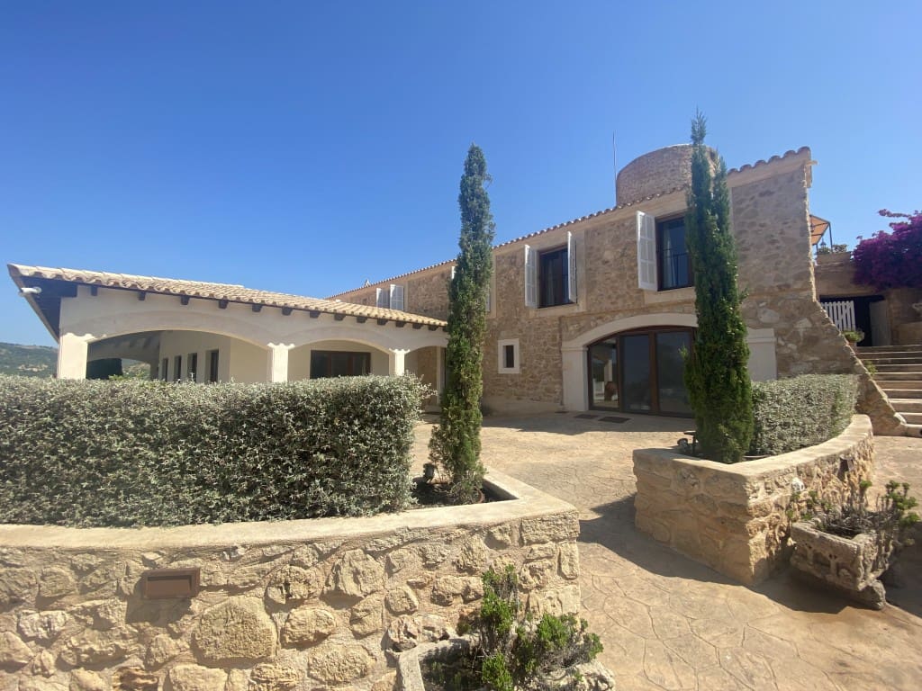7 chambre Finca/Maison de Campagne à vendre à Arta avec piscine - 3 500 000 € (Ref: 9142760)