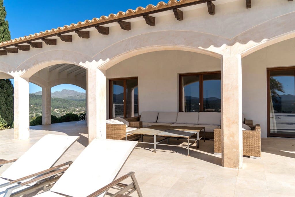 7 bedroom Finca/Country House for sale in Arta with pool - € 3,500,000 (Ref: 9142760)