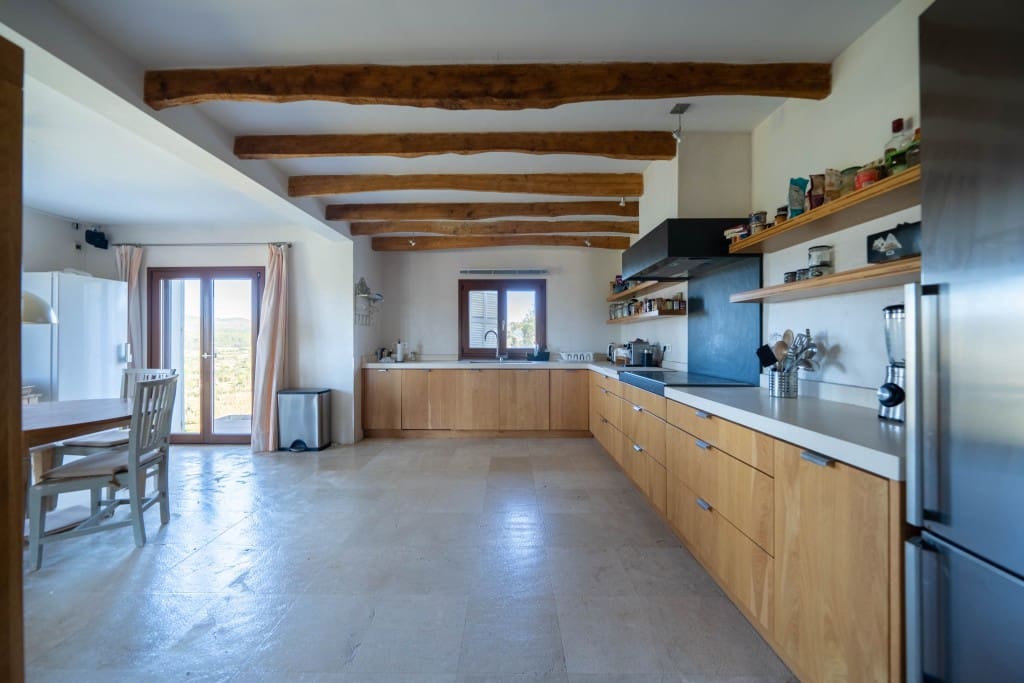 7 bedroom Finca/Country House for sale in Arta with pool - € 3,500,000 (Ref: 9142760)