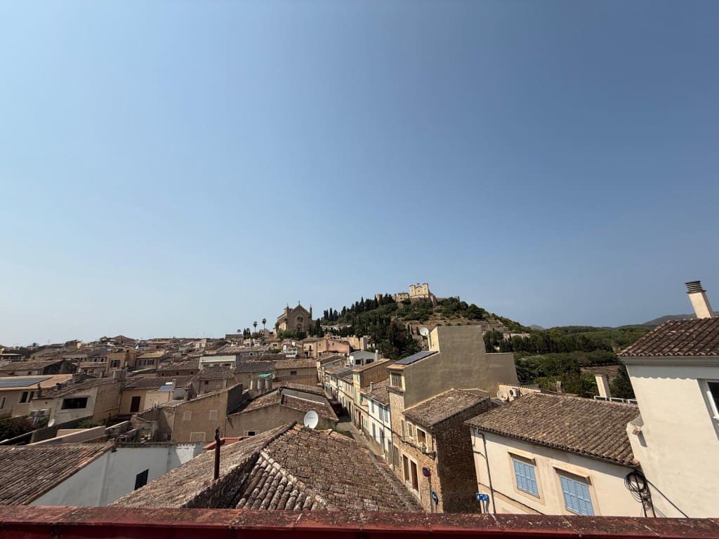 5 makuuhuone Omakotitalo myytävänä paikassa Arta - 350 000 € (Ref: 9193681)