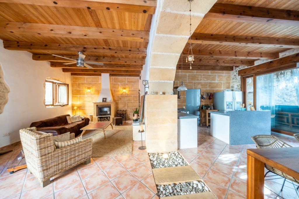 2 bedroom Villa for sale in Arta with pool - € 530,000 (Ref: 9200375)