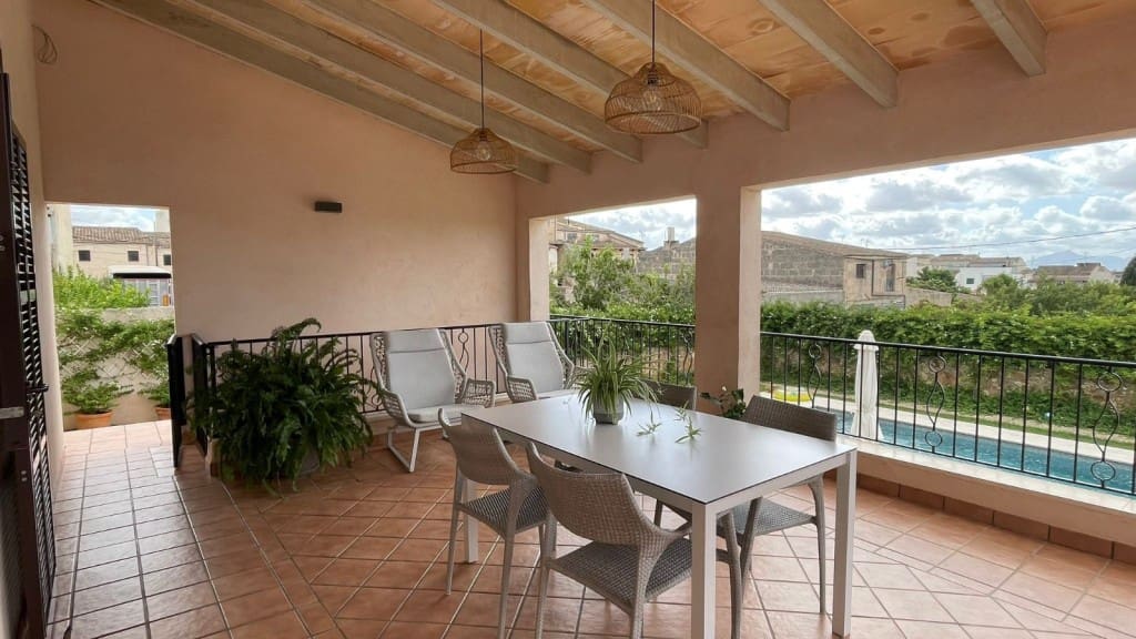 3 sovrum Villa att hyra i Vilafranca de Bonany med pool - 2 700 € (Ref: 9214933)