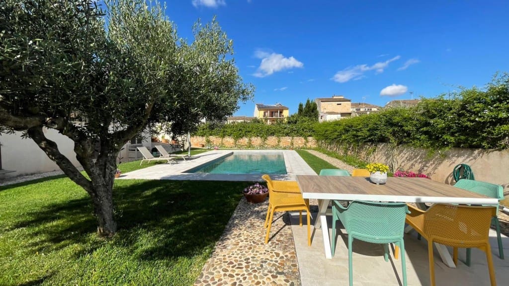 3 sovrum Villa att hyra i Vilafranca de Bonany med pool - 2 700 € (Ref: 9214933)