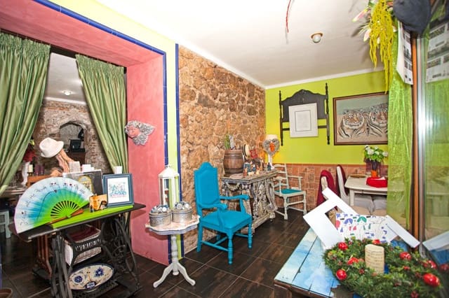 2 slaapkamer Restaurant/bar te koop in Sant Llorenç des Cardassar - € 649.000 (Ref: 9264225)