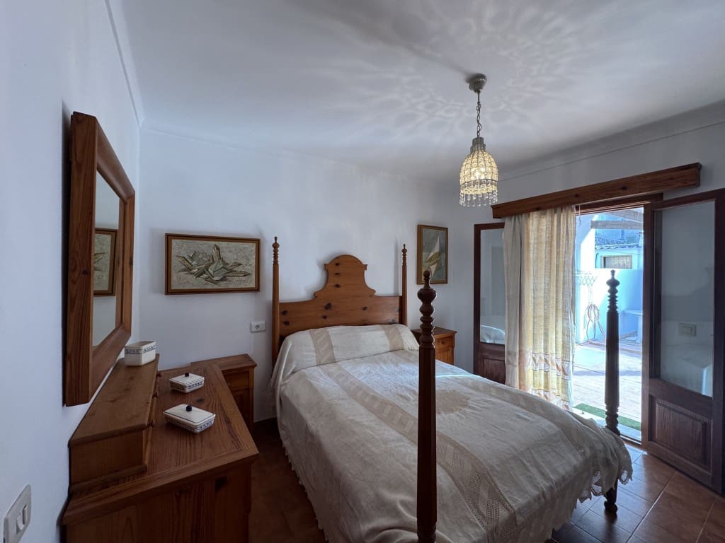 3 bedroom Townhouse for rent in Arta - € 1,800 (Ref: 9291247)