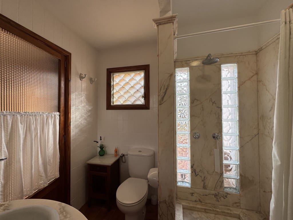 3 bedroom Townhouse for rent in Arta - € 1,800 (Ref: 9291247)