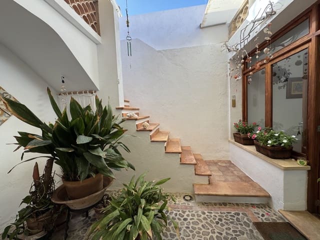 3 soveværelse Byhus til leje i Artà - € 1.800 (Ref: 9291247)