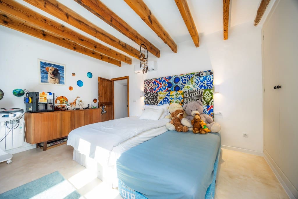 3 bedroom Villa for sale in Arta - € 860,000 (Ref: 9322561)