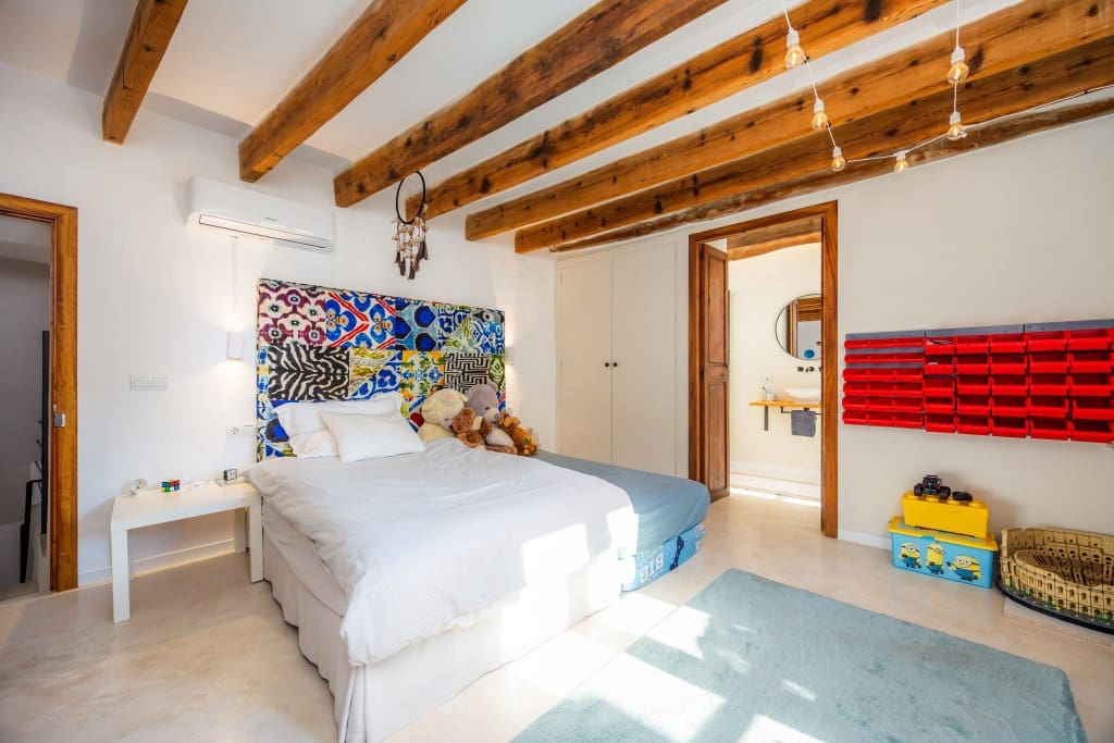 3 bedroom Villa for sale in Arta - € 860,000 (Ref: 9322561)