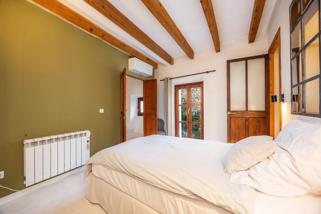 3 bedroom Villa for sale in Arta - € 860,000 (Ref: 9322561)