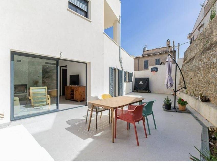 4 soveværelse Byhus til salg i Arta - € 835.000 (Ref: 9362013)