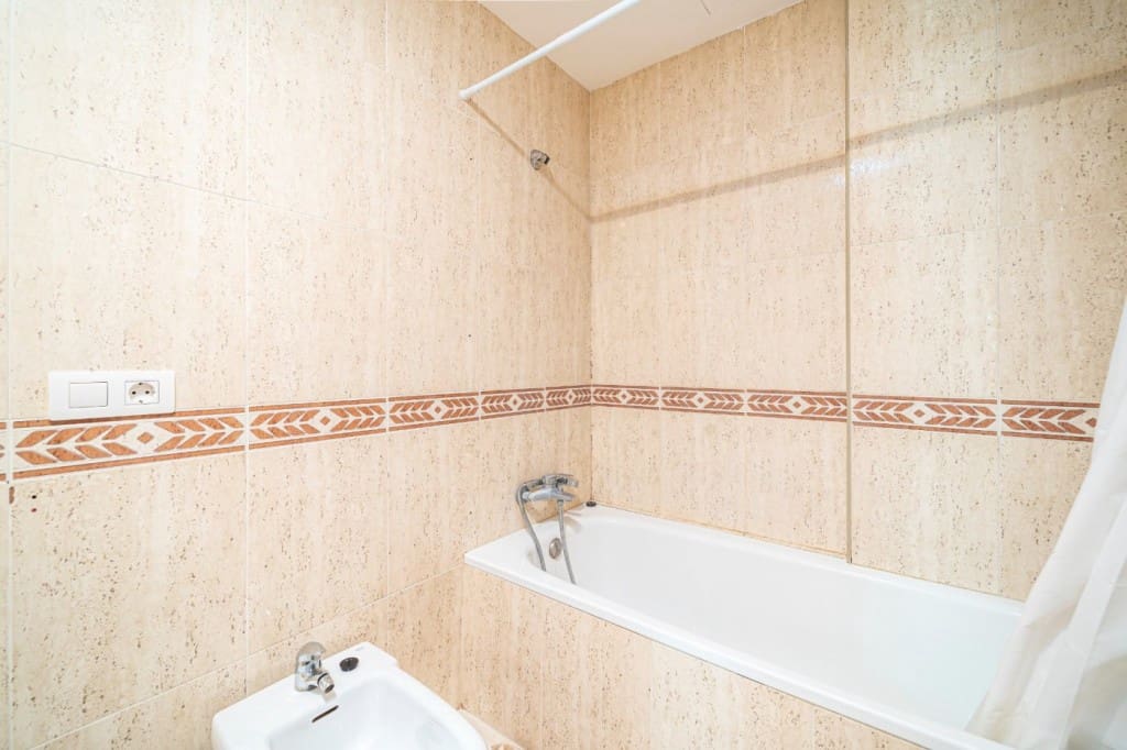 3 bedroom Flat for sale in Arta with garage - € 340,000 (Ref: 9400503)