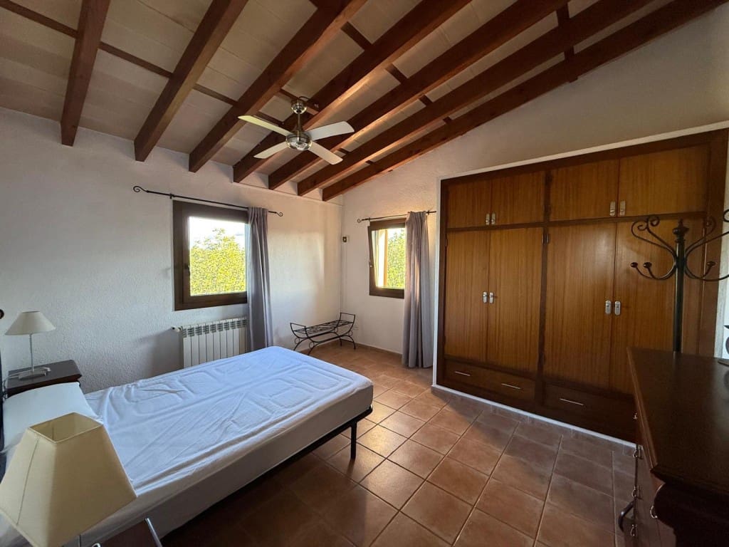 4 bedroom Finca/Country House for rent in Arta with pool garage - € 3,500 (Ref: 9433207)