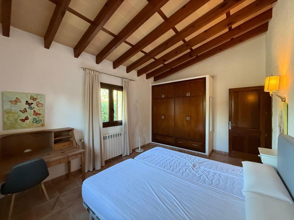 4 bedroom Finca/Country House for rent in Arta with pool garage - € 3,500 (Ref: 9433207)