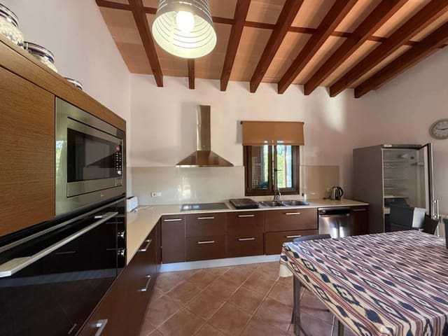 4 sovrum Finca/Hus på landet att hyra i Artà med pool garage - 3 500 € (Ref: 9433207)