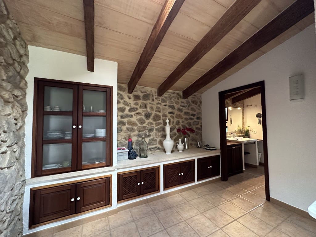 2 bedroom Finca/Country House for rent in Arta with pool - € 2,500 (Ref: 9526328)