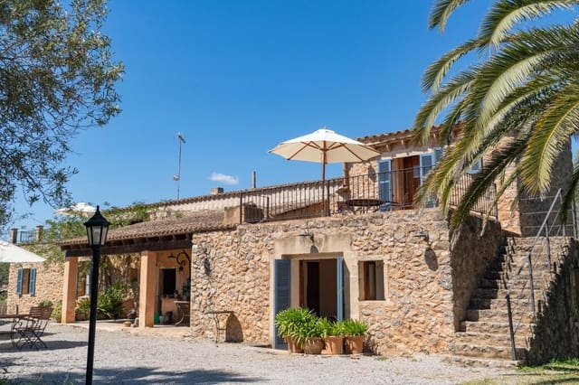 5 bedroom Hotel for sale in Canyamel, Capdepera with pool - € 3,500,000 (Ref: 9530102)