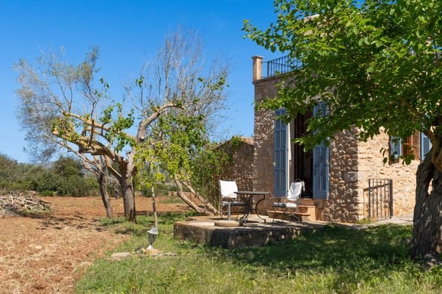 5 bedroom Hotel for sale in Canyamel, Capdepera with pool - € 3,500,000 (Ref: 9530102)