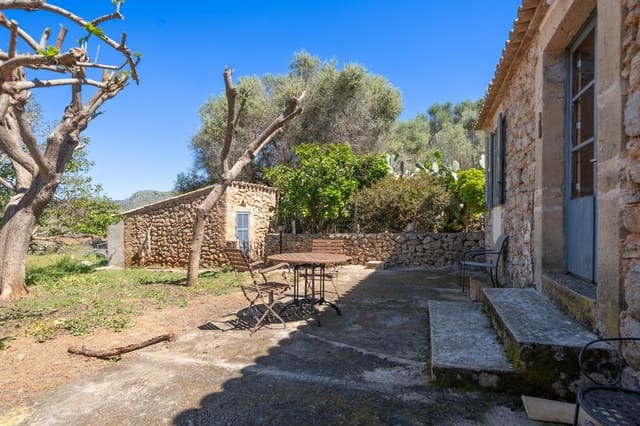 5 bedroom Hotel for sale in Canyamel, Capdepera with pool - € 3,500,000 (Ref: 9530102)