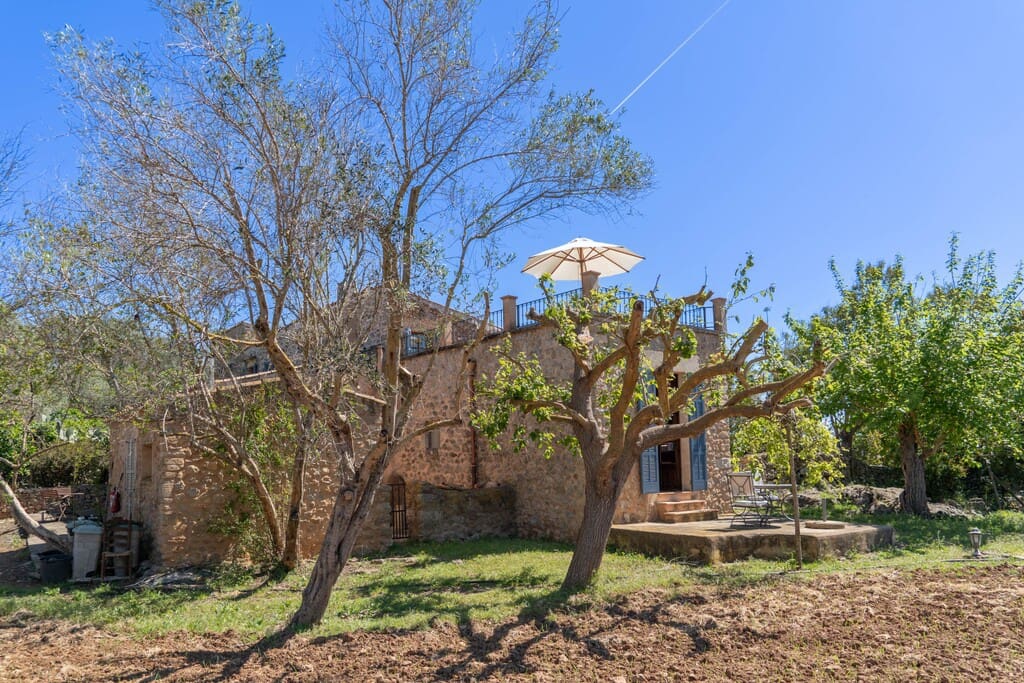 5 sypialnia Hotel na sprzedaż w Canyamel z basenem - 3 500 000 € (Ref: 9530102)