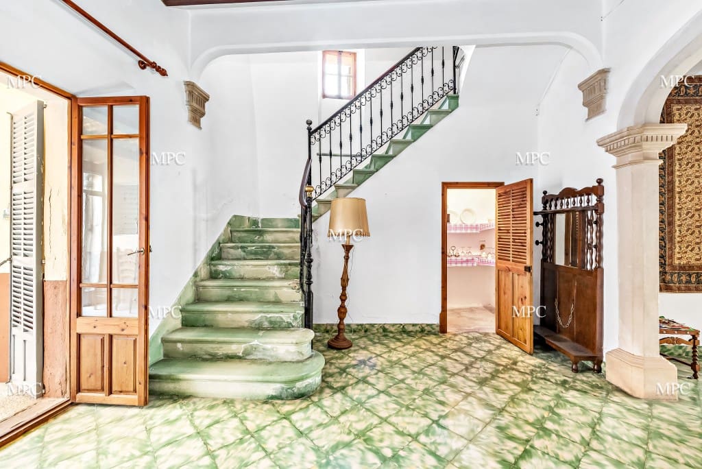 3 quarto Casa em Banda para venda em Arta com garagem - 745 000 € (Ref: 9533312)