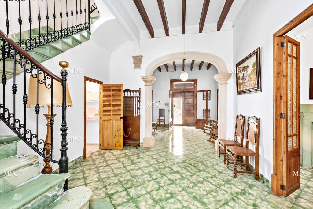 3 quarto Casa em Banda para venda em Arta com garagem - 745 000 € (Ref: 9533312)