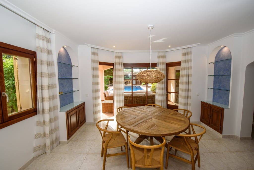 3 quarto Moradia para venda em Portocristo / Port de Manacor com piscina - 1 590 000 € (Ref: 9535582)