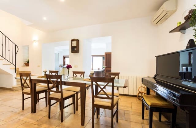 5 bedroom Townhouse for rent in Capdepera with pool - € 2,900 (Ref: 9555233)