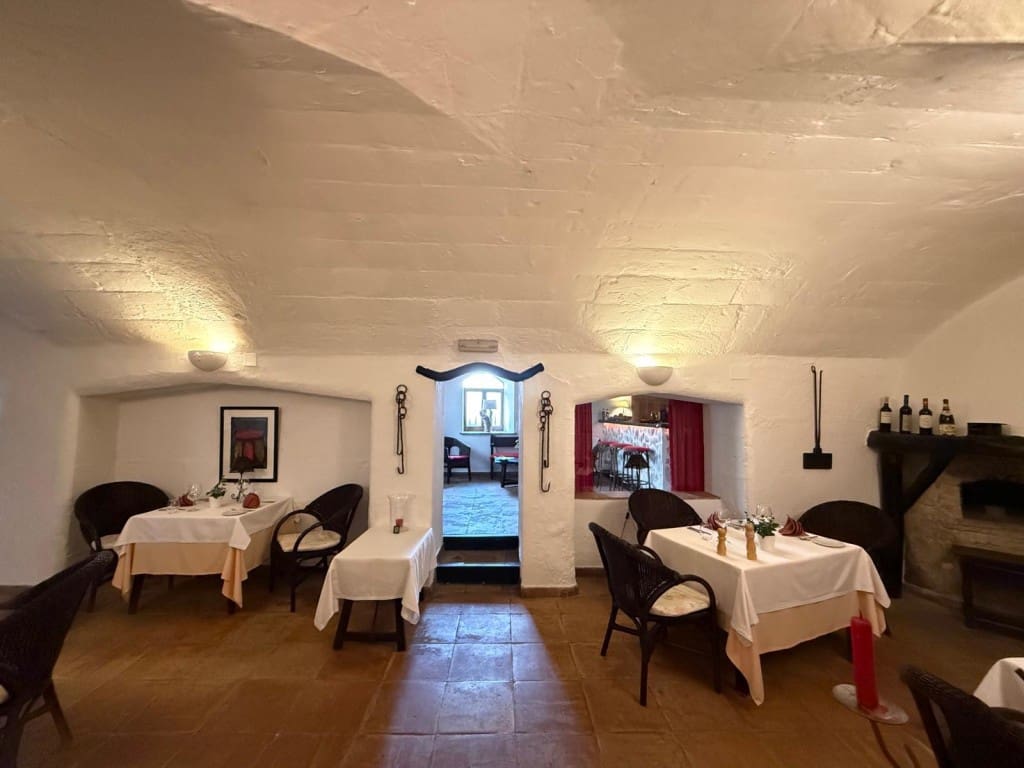 Comercial para venda em Capdepera - 239 000 € (Ref: 9568107)