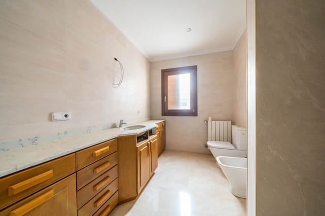 5 soveværelse Villa til salg i Cala Ratjada, Capdepera - € 1.350.000 (Ref: 9570770)