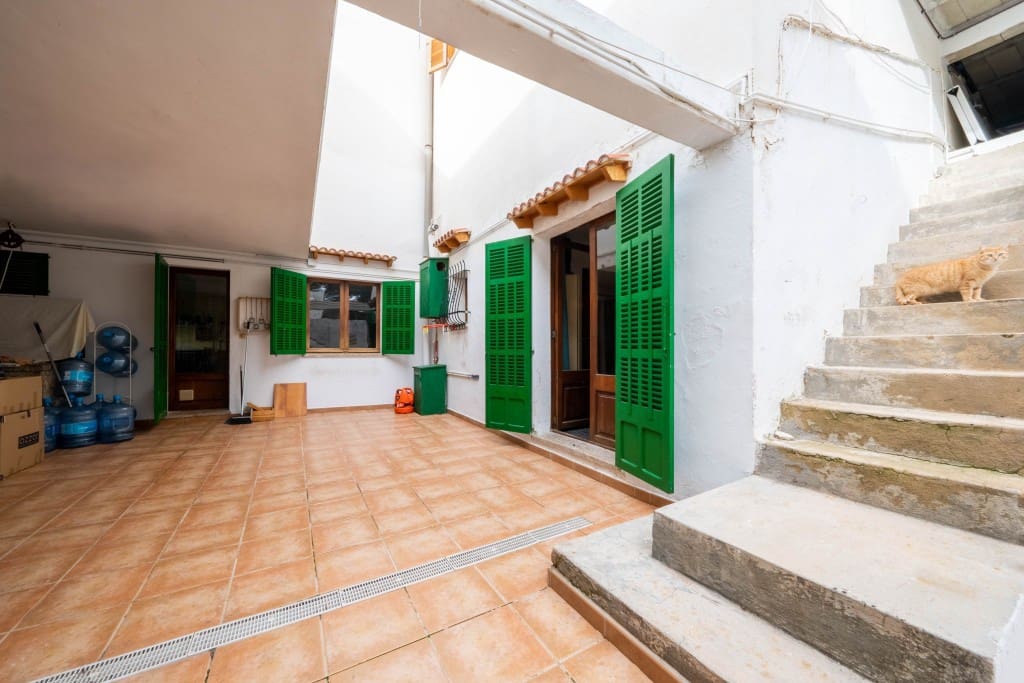 5 soveværelse Villa til salg i Cala Ratjada - € 1.350.000 (Ref: 9570770)