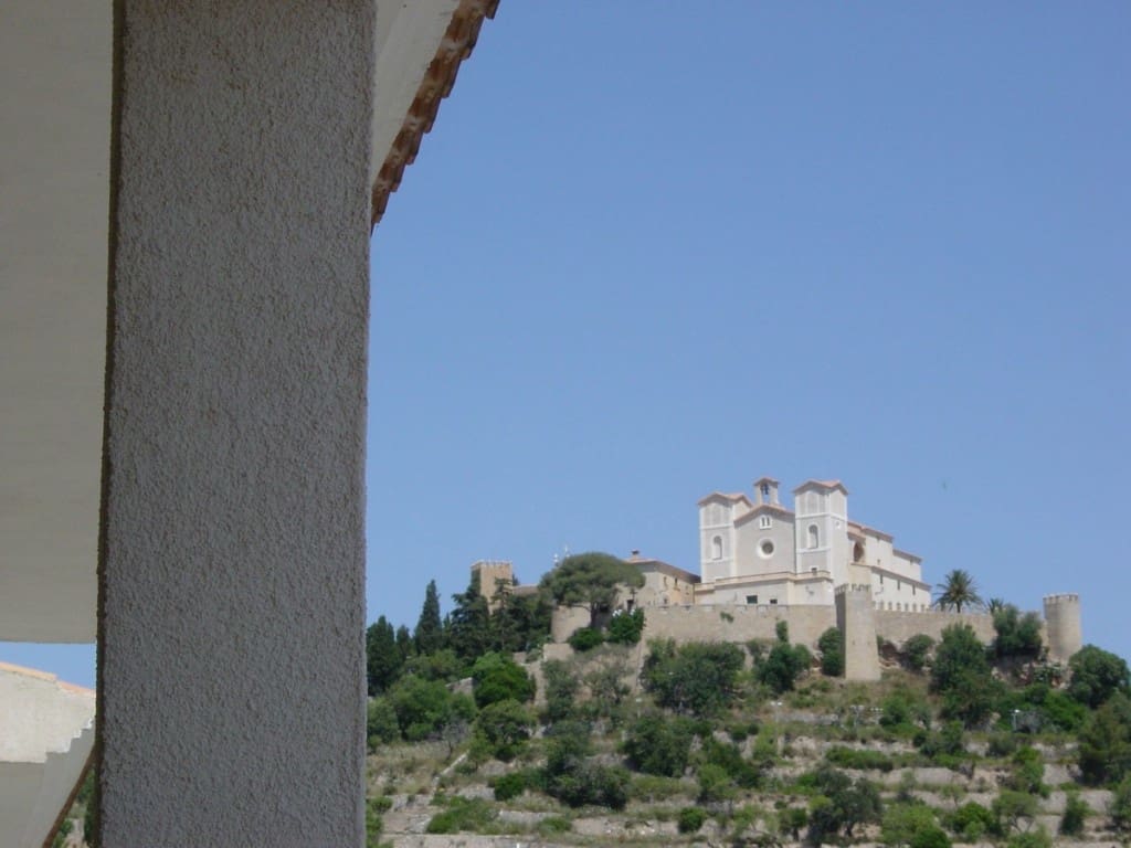 Apartamento de 3 habitaciones en Artà en alquiler con garaje - 1.250 € (Ref: 9676960)