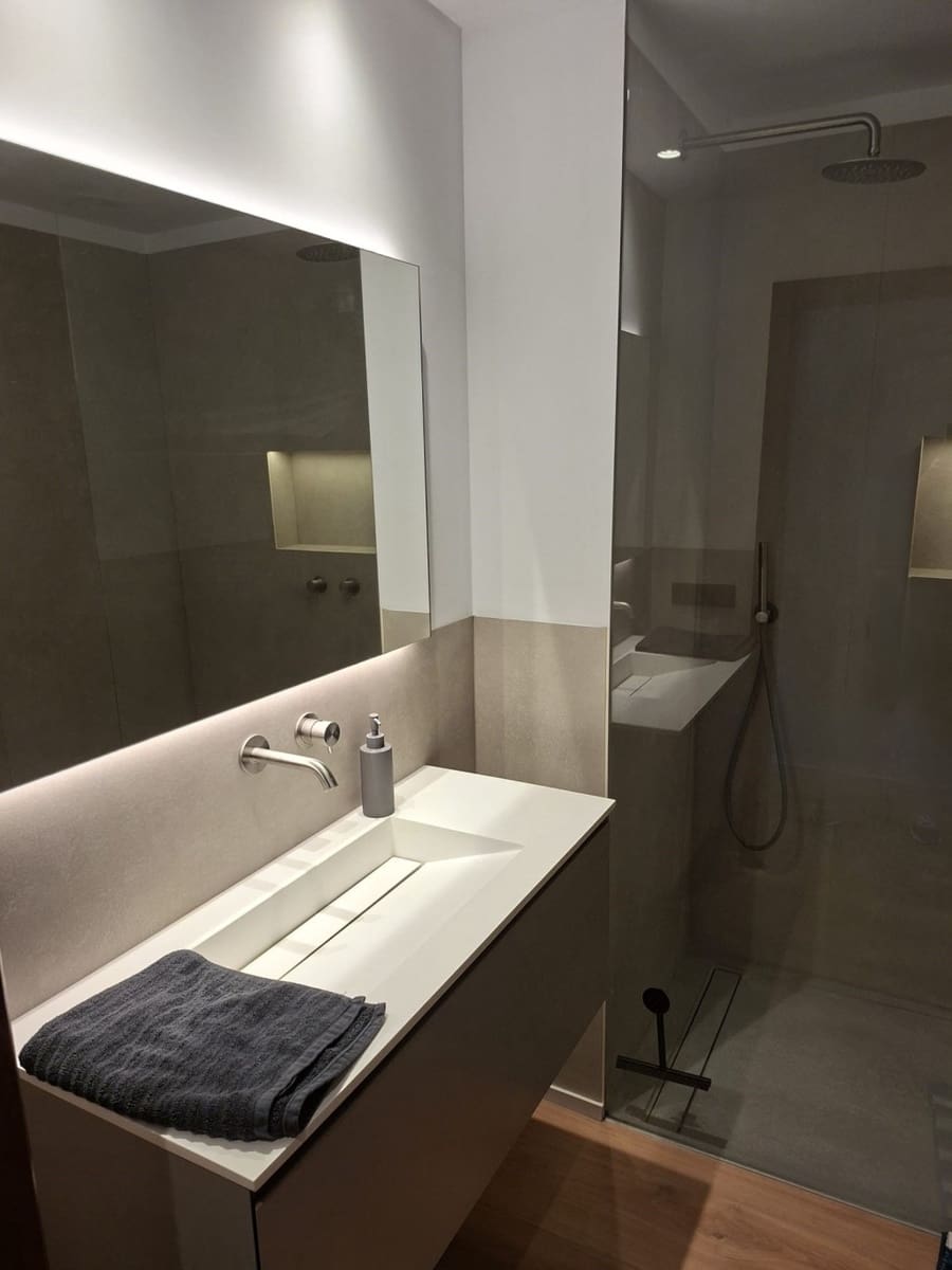 Appartement de 2 chambres à louer à Arta - 1 300 € (Ref: 9694854)