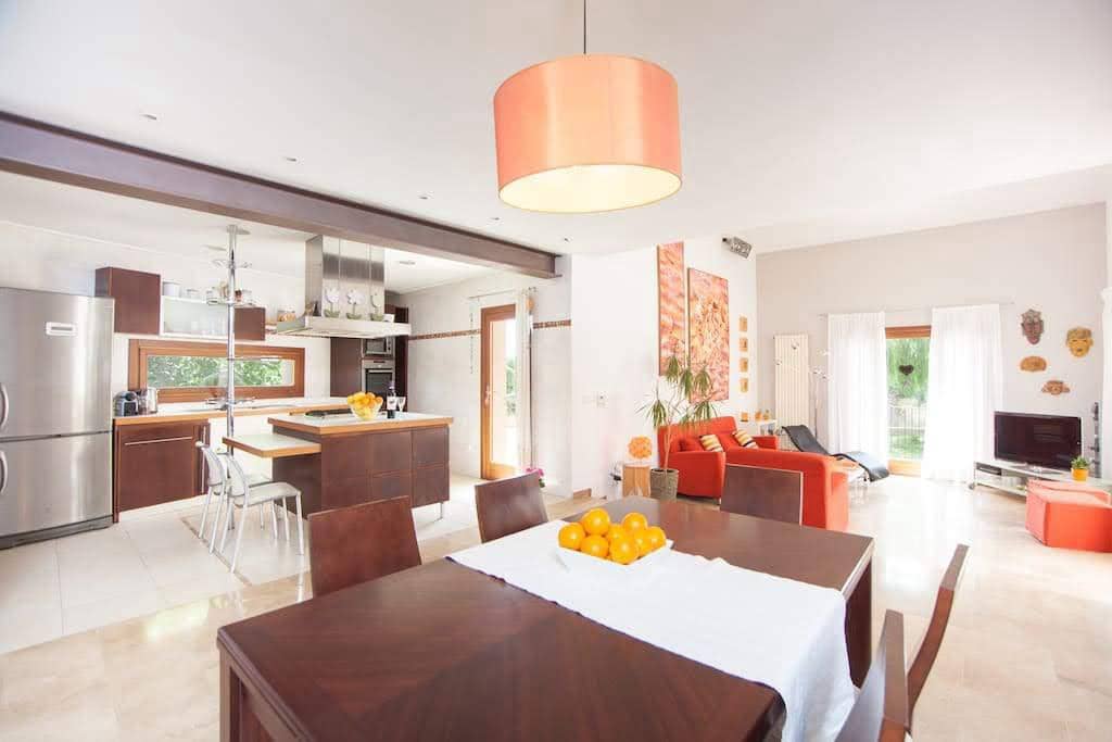 3 bedroom Finca/Country House for rent in Arta with pool garage - € 3,000 (Ref: 9694855)