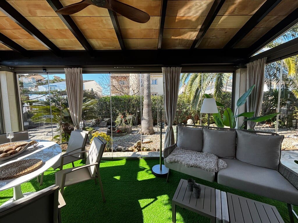 3 bedroom Villa for sale in Cala Millor - € 925,000 (Ref: 9738369)